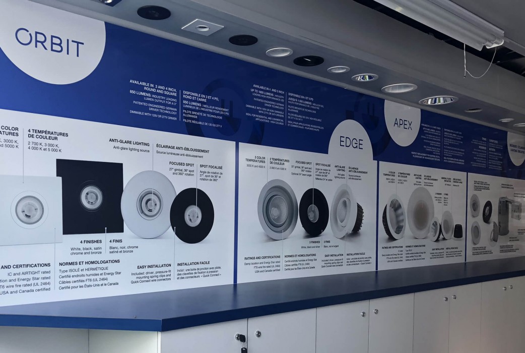 Salle de montre: Unité mobile de presentation - intérieur